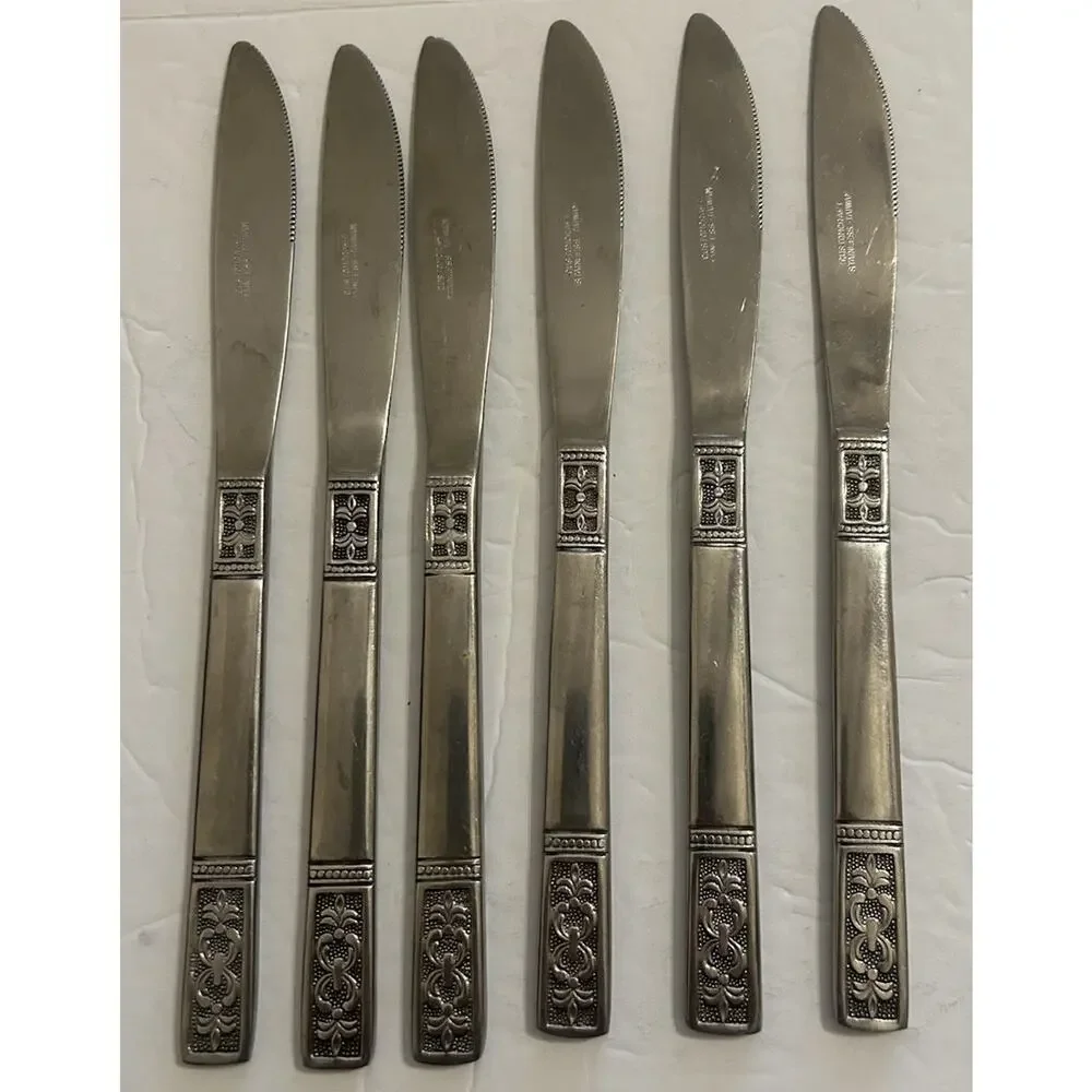 Vintage Customcraft Fluer De Lis Set‎ Of 6 Dinner Knives Stainless Flatware CUS3
